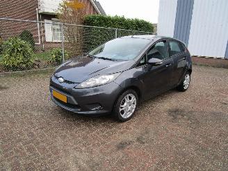 skadebil auto Ford Fiesta 1.25 Airco Radio/CD 5-Drs 2010/2