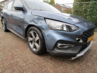 Ford Focus 1.0 Hybride Camere Navi 6-Bak picture 5