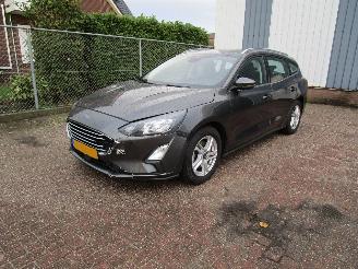 skadebil auto Ford Focus 1.0 Navi Camera Clima 6-Bak 2021/1