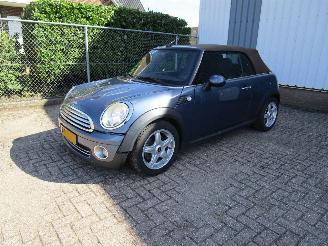 Auto incidentate Mini Cabrio 1.6 Cooper Chili Airco 6-Bak 2010/5