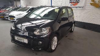 škoda osobní automobily Volkswagen Up! 1.0 12V BENZ 60 PK 5 DRS... 2012/7