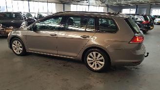 Volkswagen Golf 1.0 TSI 12V AUT BLUEMOTION  COMBI/O  BENZ 999CC 85KW 116PK picture 6