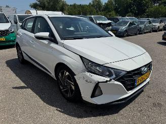 Auto incidentate Hyundai I-20 1.2 MPI Comfort bj 2022 2022/10