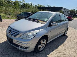 Auto incidentate Mercedes B-klasse 200 Turbo AUTOMAAT 2006/10