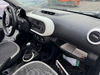 Renault Twingo 1.0 SCe Collection picture 15