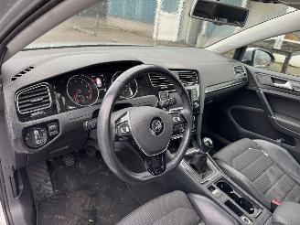 Volkswagen Golf 1.2 TSI Highline picture 7