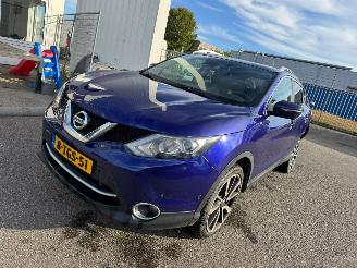 skadebil auto Nissan Qashqai 1.5 dCi Tekna BJ 2014 267.993 KM 2014/1