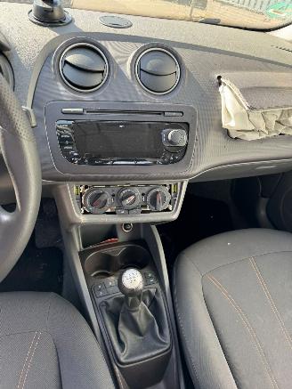 Seat Ibiza ST 1.2 Reference BJ 2011 137.990 KM picture 10