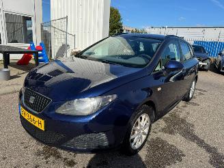 Voiture accidenté Seat Ibiza ST 1.2 Reference BJ 2011 137.990 KM 2011/7