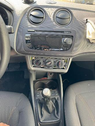 Seat Ibiza ST 1.2 Reference BJ 2011 137.990 KM picture 12