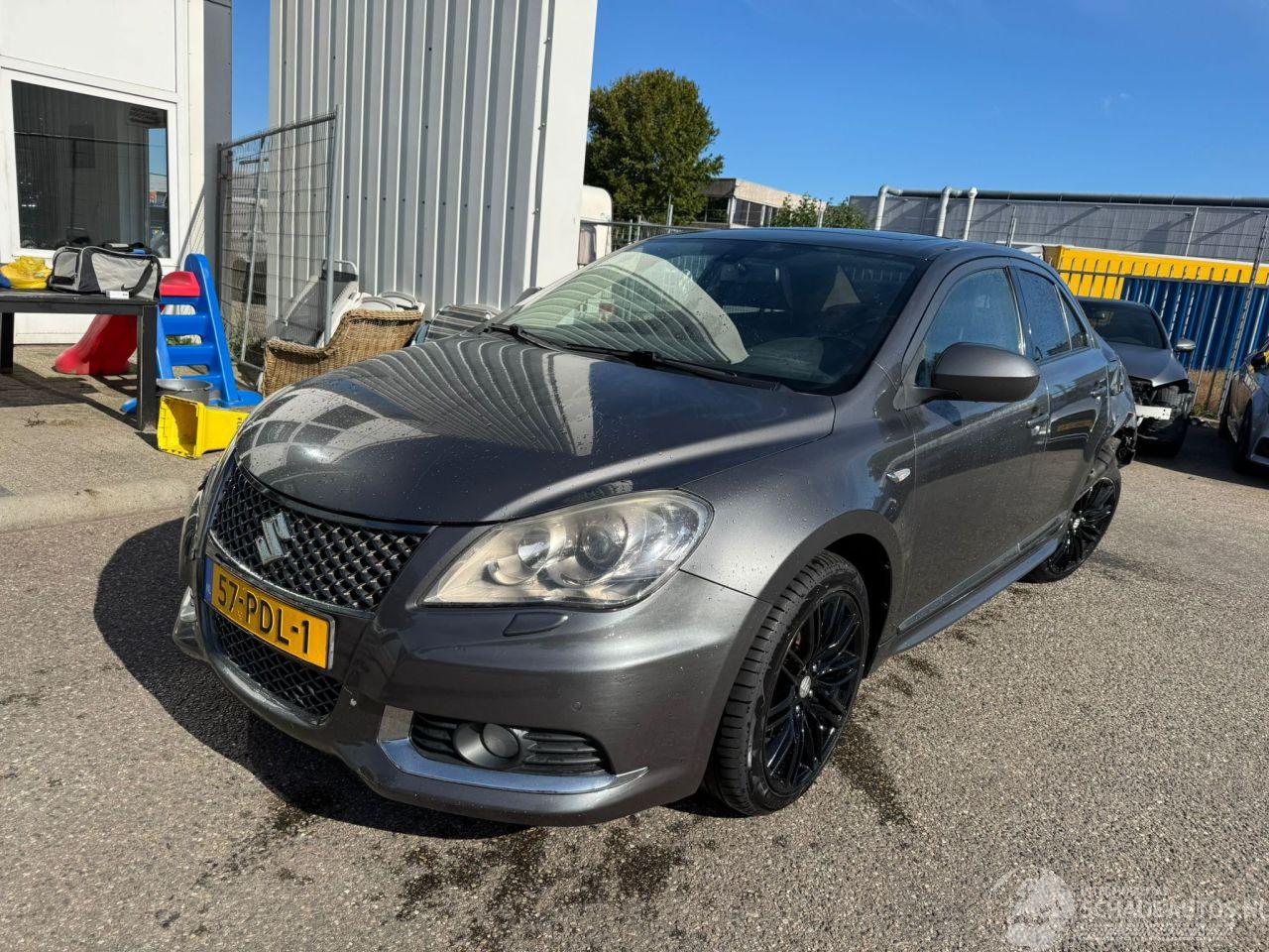 Suzuki Kizashi 2.4 Sport AUTOMAAT BJ 2011 205.760 KM