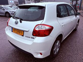 Toyota Auris 1.8 AUTOMAAT Full Hybrid Aspiration BJ 2012 305.866 KM picture 5