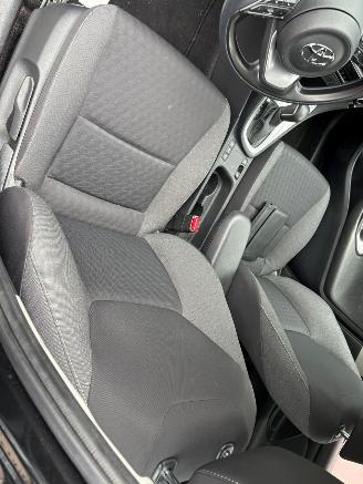 Toyota Yaris 1.5 Hybrid Dynamic AUTOMAAT picture 17