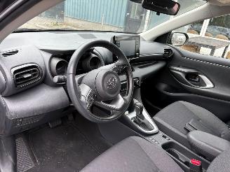 Toyota Yaris 1.5 Hybrid Dynamic AUTOMAAT picture 12