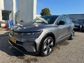 krockskadad bil auto Renault Mégane E-Tech EV60 Optimum Charge Evolution AUTOMAAT 2023/3