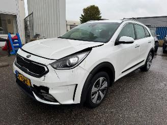 škoda osobní automobily Kia Niro 1.6 GDi Hybrid First Edition 2016/12