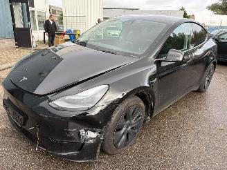 Coche accidentado Tesla Model Y Long Range AWD 75 kWh 2024/11