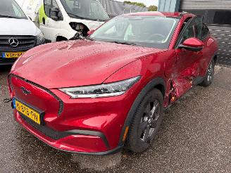 Vaurioauto  passenger cars Ford Mustang Mach-e RWD 75 kWh 2021/12