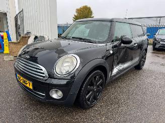 damaged passenger cars Mini Mini Clubman 1.6 Cooper D Chili 2009/7