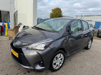 Auto incidentate Toyota Yaris Toyota Yaris 1.5 Hybrid Active AUTOMAAT 2020/2