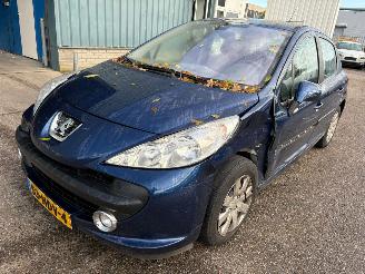 Auto incidentate Peugeot 207 1.6 VTi XS AUTOMAAT 2008/11