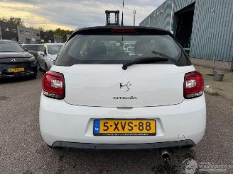 Citroën DS3 1.4 Chic BJ 2010 255.955 KM picture 4