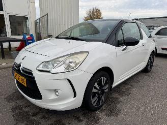 Auto incidentate Renault Zoé R135 AUTOMAAT Zen 52 kWh BJ 2020 104.361 KM 2020/7