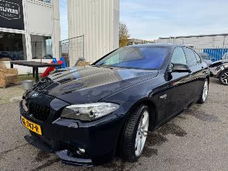 Voiture accidenté BMW 5-serie 520i High Executive AUTOMAAT 2015/6