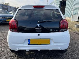 Peugeot 108 1.0 e-VTi Allure picture 4