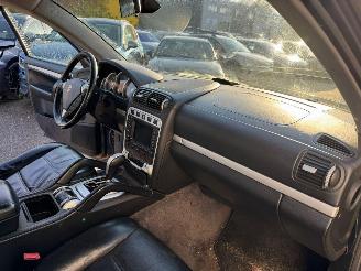 Porsche Cayenne 4.5 Turbo picture 14