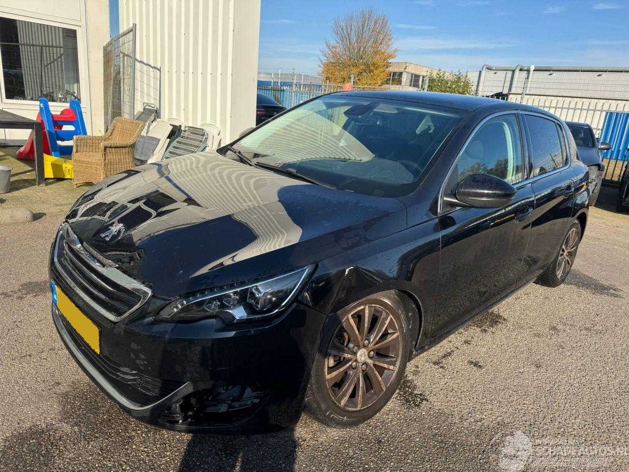 Peugeot 308 1.6 BlueHDi Blue Lease Premium