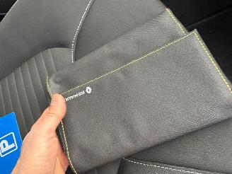 Renault Clio Estate 1.2 TCe Intens AUTOMAAT picture 11