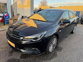 Damaged car Opel Astra Sports Tourer 1.4 Online Edition AUTOMAAT 2017/9