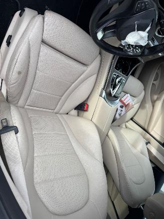 Mercedes GLC Coupé 250 4MATIC Sport Edition Premium Plus picture 17