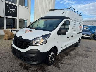 skadebil bedrijf Renault Trafic 1.6 dCi T29 L2H1 Luxe Energy 2019/3