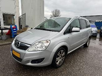 skadebil auto Opel Zafira 1.8 Cosmo AUTOMAAT 2010/9