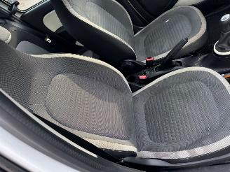 Renault Twingo 1.0 SCe Collection BJ 2017 216.850 KM picture 9