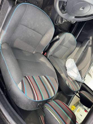 Renault Twingo 1.2 16V Collection BH 2013 137.685 KM picture 14