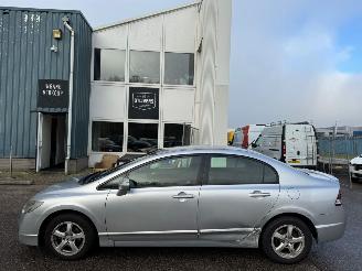 Honda Civic 1.3 Hybrid Elegance AUTOMAAT picture 2