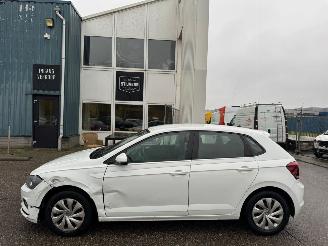 Volkswagen Polo 1.0 MPI Comfortline BJ 2018 204.572 KM picture 2