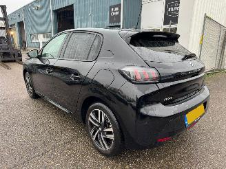 Peugeot 208 1.2 PureTech Allure Pack BJ 2022 48.054 KM picture 3