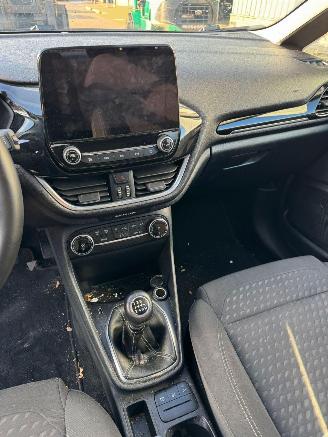 Ford Fiesta 1.0 EcoBoost Hybrid Titanium BJ 2021 136.261 KM picture 17