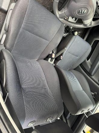 Suzuki Swift 1.3 Shogun picture 20