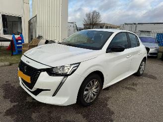 Vaurioauto  passenger cars Peugeot 208 1.2 PureTech Active BJ 2022 74555 KM 2022/6
