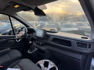 Renault Trafic 2.0 dCi 130 T27 L1H1 Work Edition picture 18