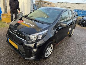 Damaged car Kia Picanto 1.0 DPi ComfortLine 2023/7