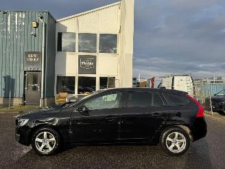 Volvo V-60 2.0 D2 Nordic+ picture 2