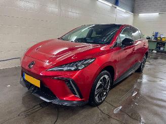 Damaged car MG MG4 Electric Luxury 64 kWh 2023/6