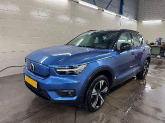 Schadeauto Volvo XC40 Recharge P8 AWD R-Design 2020/11