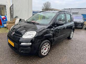 damaged passenger cars Fiat Panda 0.9 TwinAir Easy 2013/1